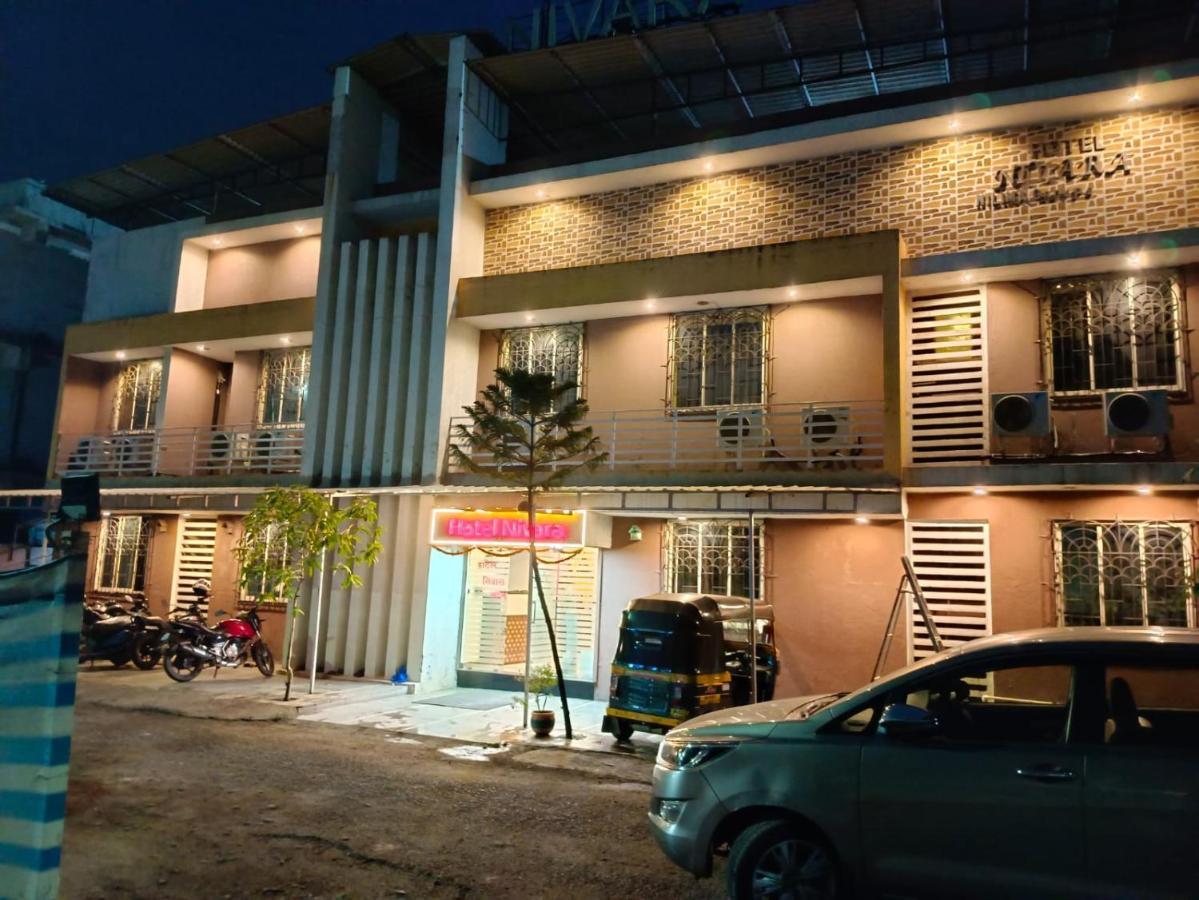 Hotel Nivara Navi Mumbai Kültér fotó