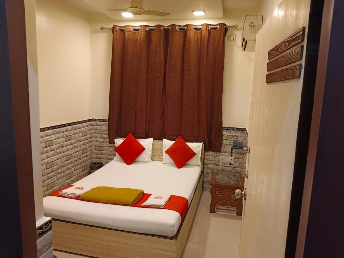 Hotel Nivara Navi Mumbai Kültér fotó